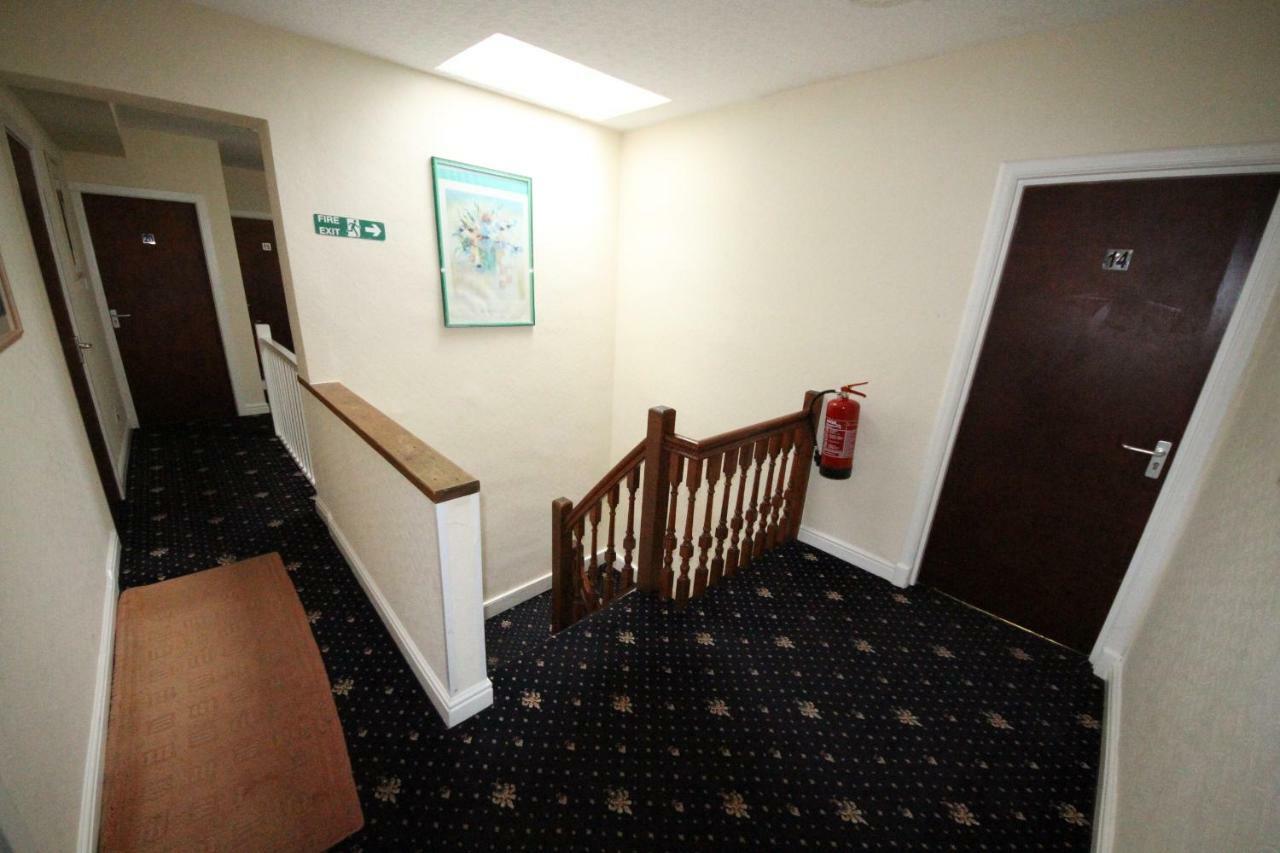 Avalon Guest House Leeds (West Yorkshire) Exterior foto